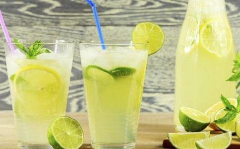 「檸檬水」飲用檸檬水對健康具體有哪些功效